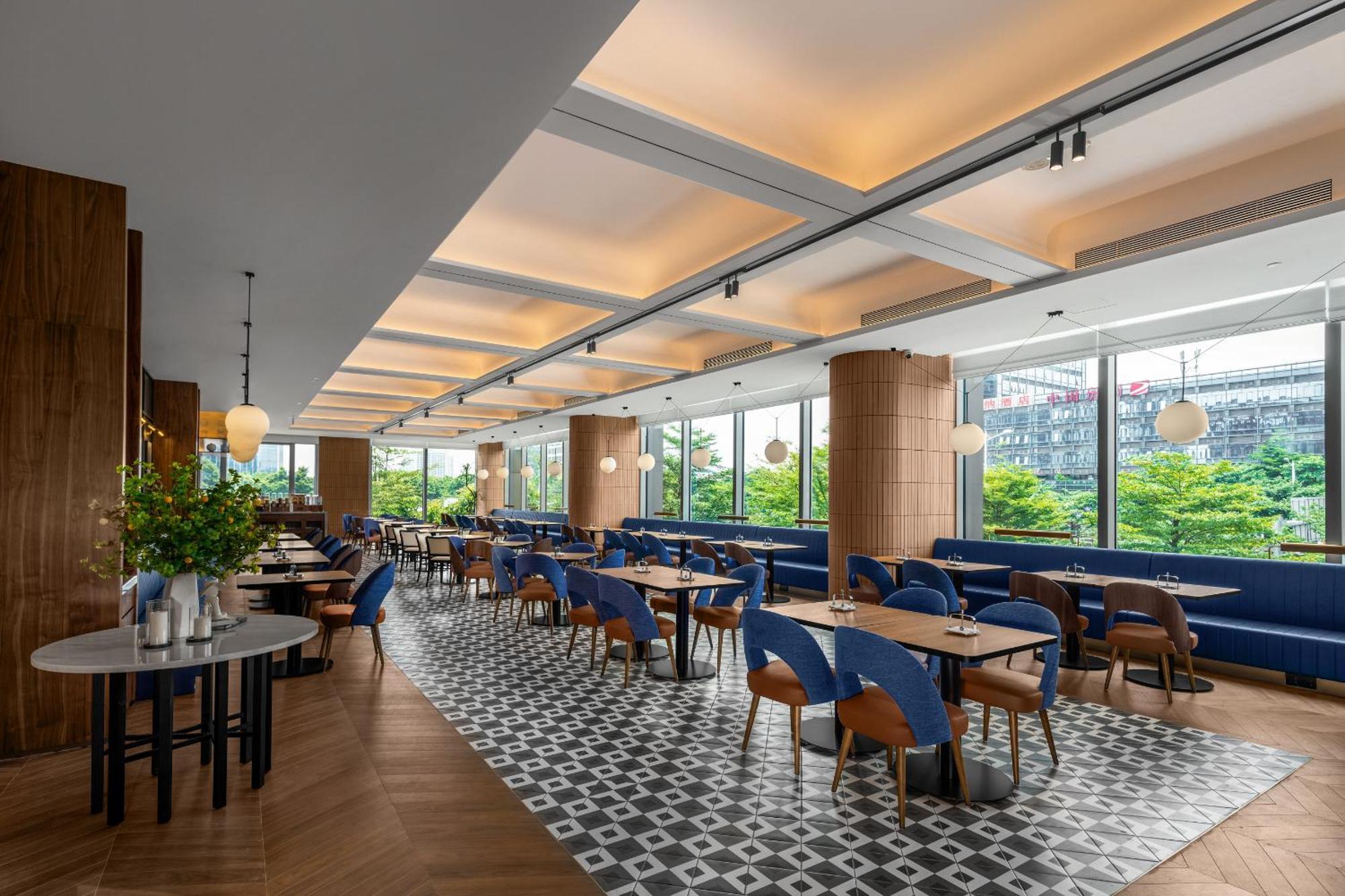 Intercity Hotel Guangzhou South Railway Station - Free Minibar Including Erdinger Weissbier Exterior photo